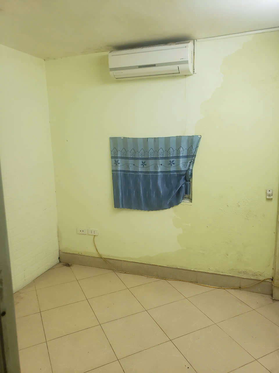 Cho thuê nhà ngõ 98 Lạc Hồng, 50m x 2 tầng, 2 PN, 8.5 Triệu KD onl, VP c.ty, ở hộ gđ - Ảnh 1